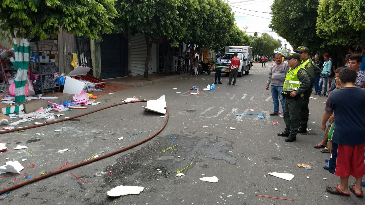 Incendio Piñateria el Bombazo